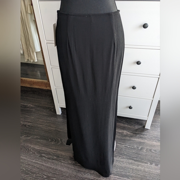Tobi Slit Maxi Skirt NWT - Picture 4 of 7